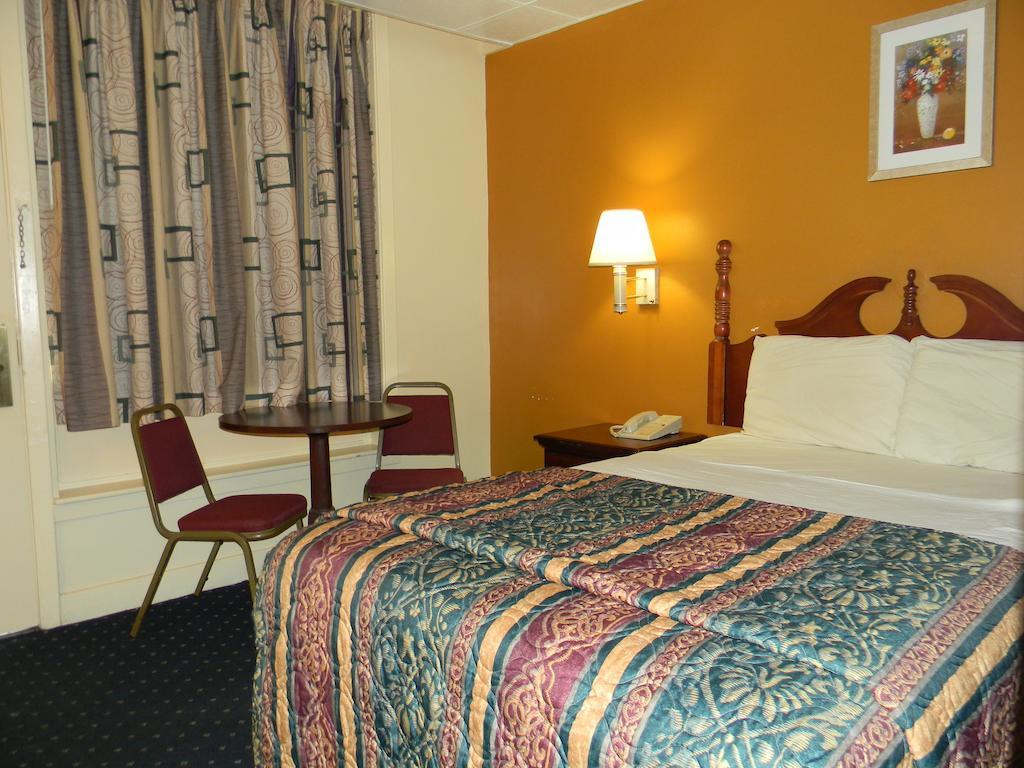 Fairfax Motel Roanoke Rapids Pokoj fotografie