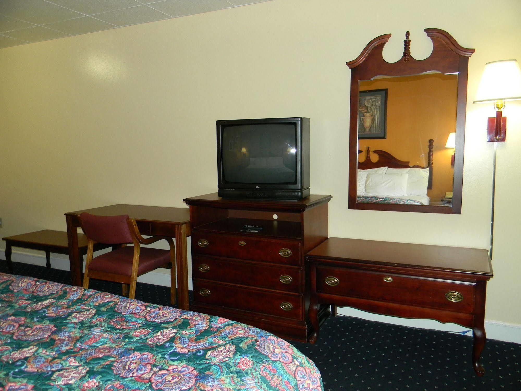 Fairfax Motel Roanoke Rapids Exteriér fotografie